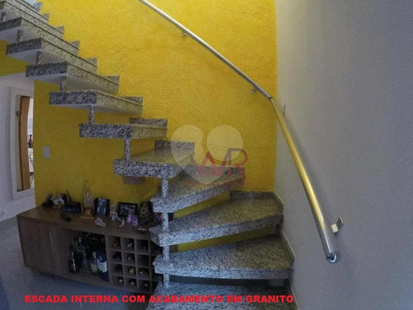 Sobrado à venda com 4 quartos em Artur Alvim, São Paulo, SP