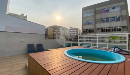 Casa de Vila à venda com 3 quartos, sendo 1 suíte,  em Tijuca, Rio de Janeiro, RJ