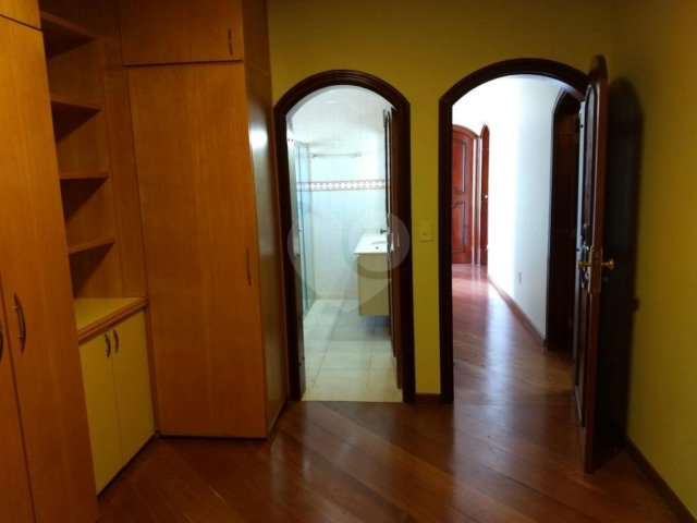 Casa à venda com 4 suítes em Tremembé, São Paulo, SP