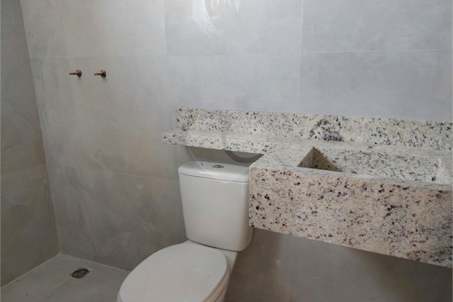 Sobrado à venda com 3 quartos, sendo 1 suíte, em Limão, São Paulo, SP