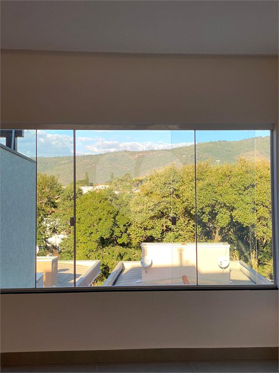 Sobrado à venda com 3 quartos, sendo 1 suíte, em Jardim do Lago, Atibaia, SP