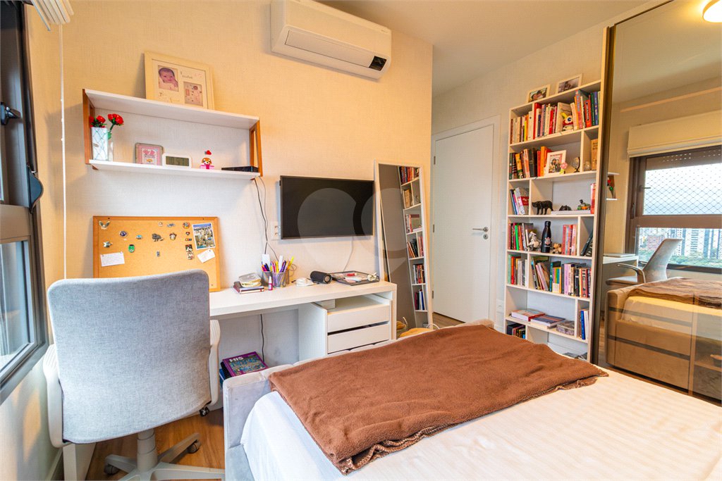 Apartamento à venda com 4 suítes em Panamby, São Paulo, SP