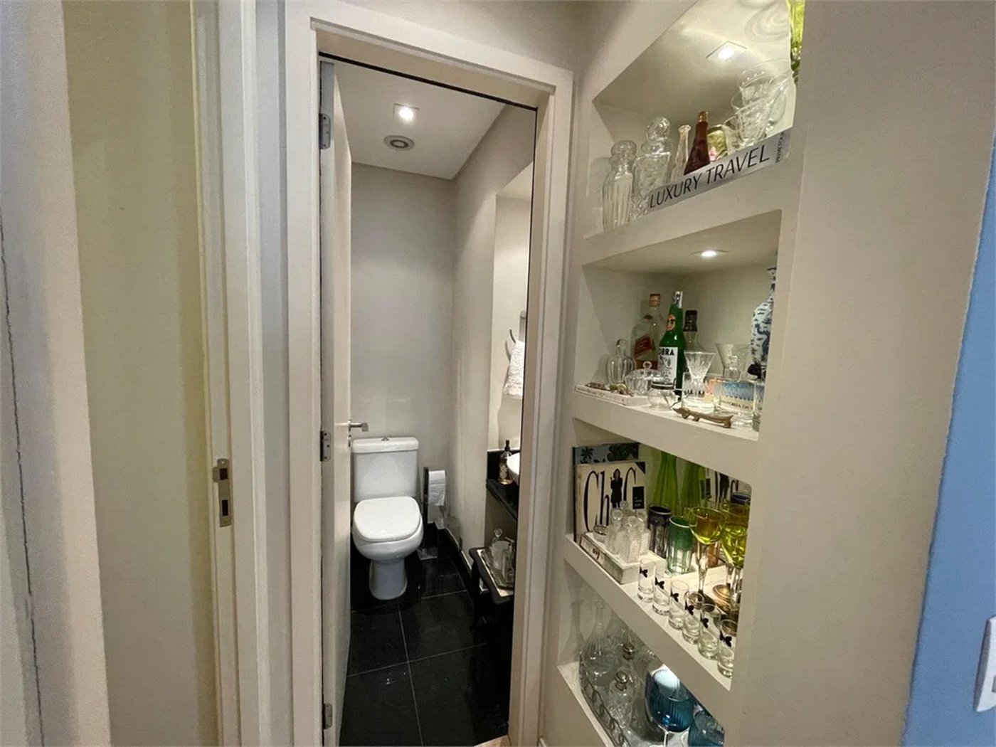 Apartamento à venda com 3 suítes em Vila Andrade, São Paulo, SP