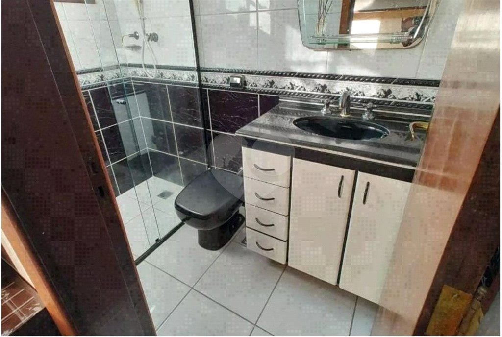 Sobrado à venda com 3 suítes em Vila do Castelo, São Paulo, SP