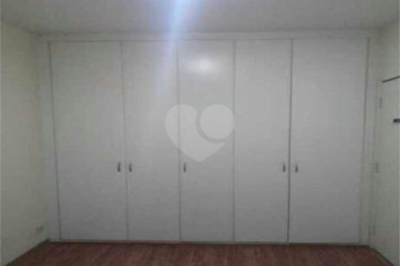 Apartamento à venda com 2 quartos em Parque Três Meninos, Sorocaba, SP