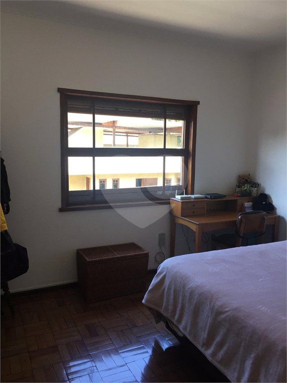 Sobrado à venda com 3 quartos, sendo 1 suíte, em Vila Nova Caledônia, São Paulo, SP