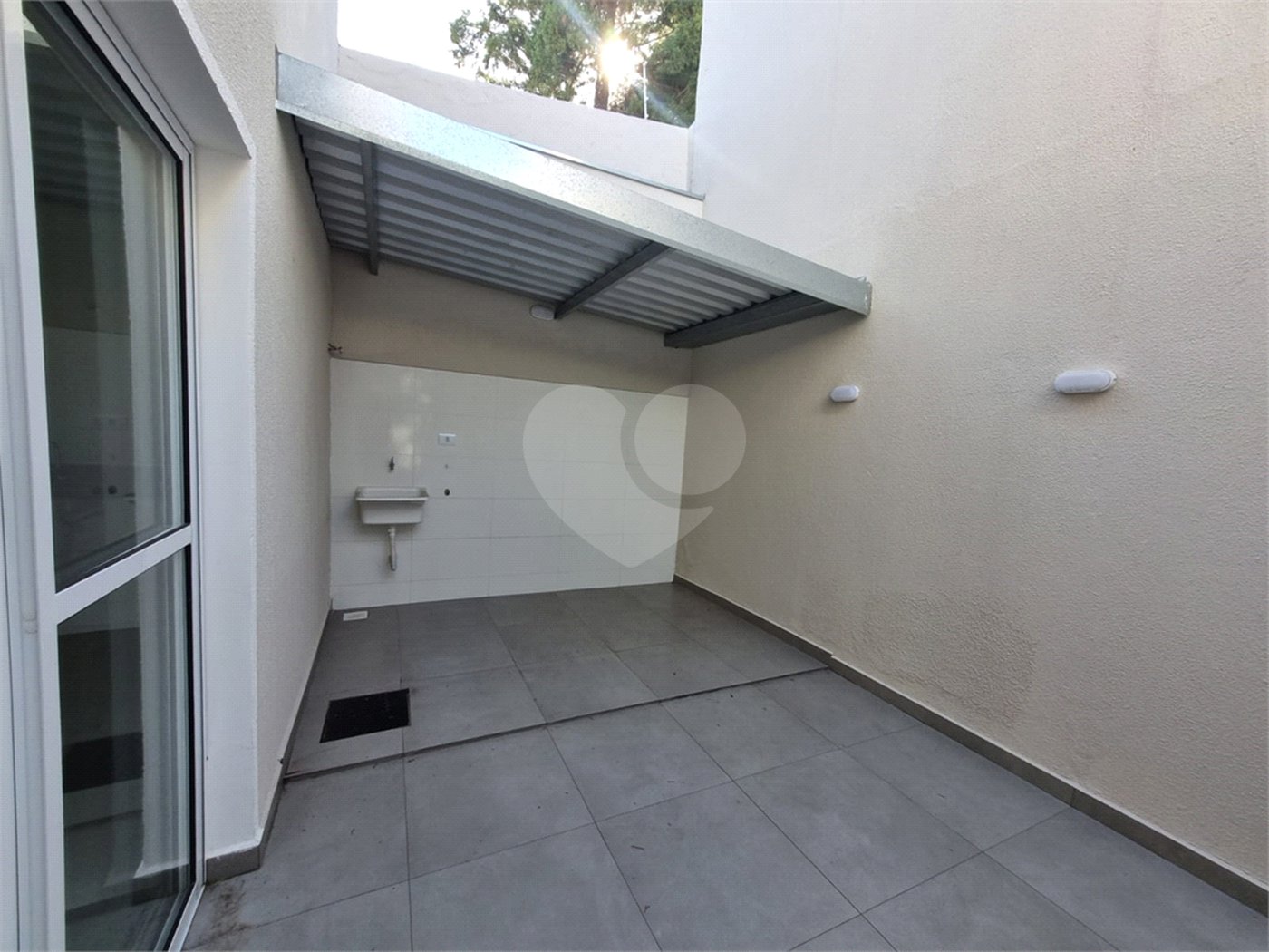 Casa à venda com 2 suítes no condomínio Residencial Américo Figueiredo, Sorocaba - SP