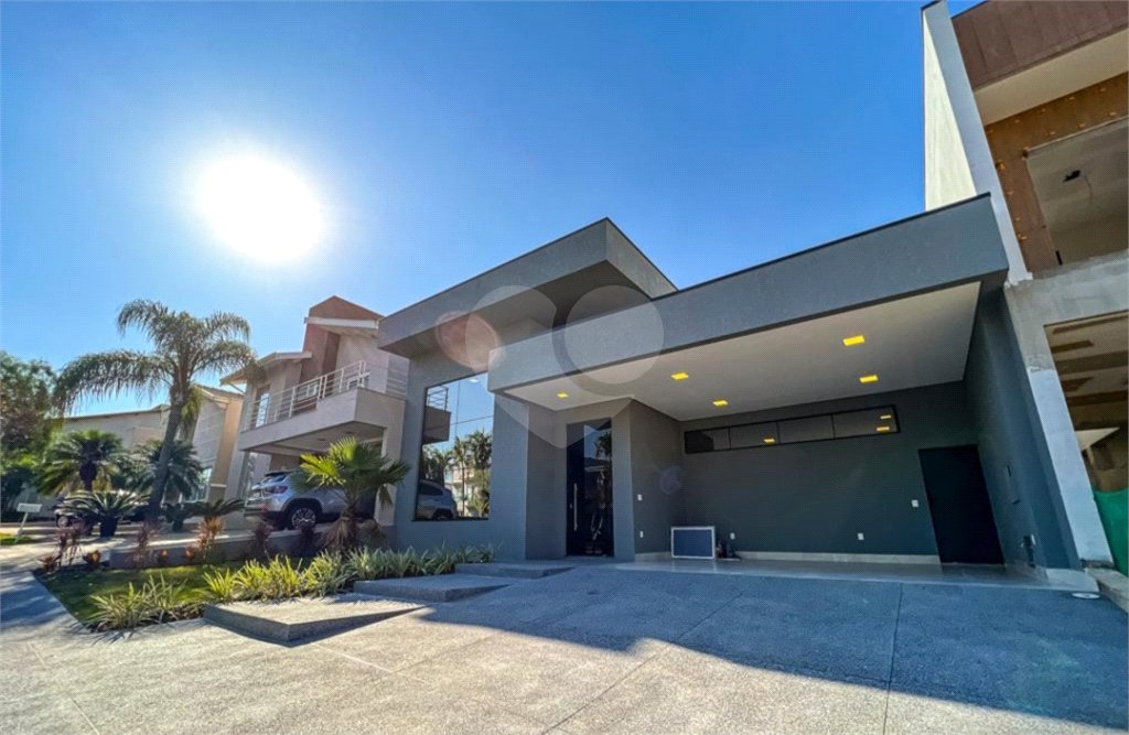 Casa à venda com 3 suítes no condomínio Jardim Amstalden Residence, Indaiatuba - SP