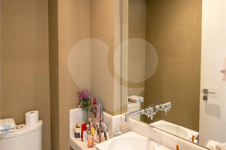 Apartamento à venda com 3 quartos, sendo 2 suítes, em Cidade Monções, São Paulo, SP