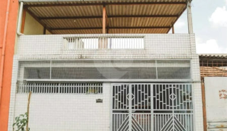 Casa à venda com 3 quartos em Vila Guilherme, São Paulo, SP