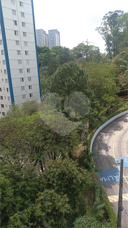 Apartamento à venda com 2 quartos em Jardim Peri, São Paulo, SP