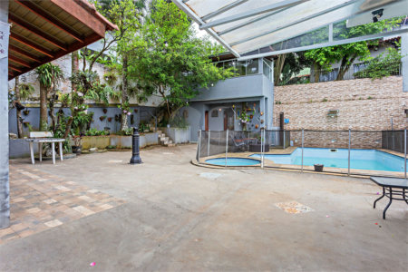 Casa Térrea à venda com 3 quartos, sendo 2 suítes, em Jardim Prudência, São Paulo, SP