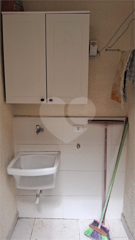 Casa à venda com 2 quartos, sendo 1 suíte, no condomínio Tanque Velho, São Paulo - SP