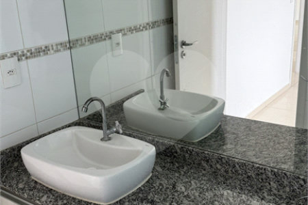 Apartamento à venda com 3 quartos, sendo 1 suíte,  em Jardim Nova Era, Salto, SP