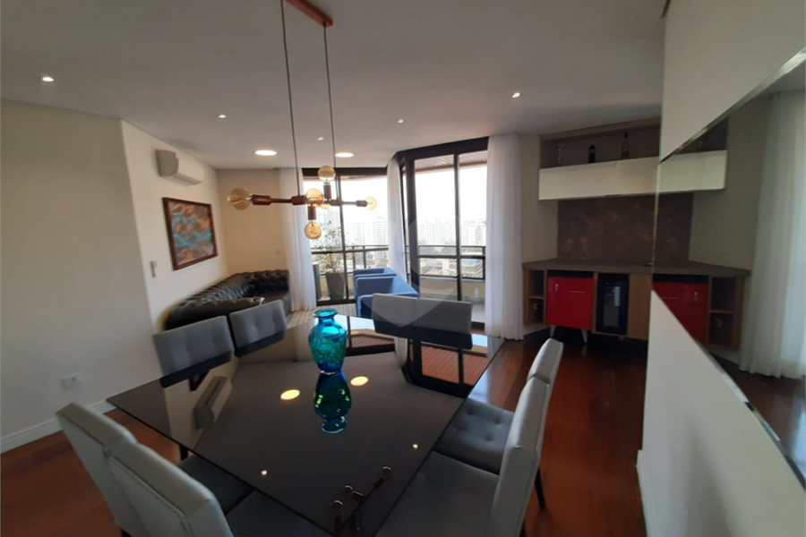 Apartamento à venda com 3 suítes em Santana, São Paulo, SP