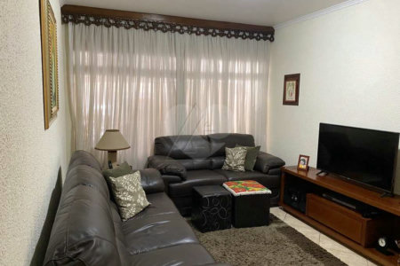 Sobrado à venda com 3 quartos, sendo 1 suíte, em Vila Sônia, São Paulo, SP