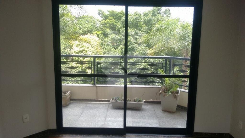 Excelente Apto à venda na Saúde c/240 m2 - 3 Suites/4 Vagas
