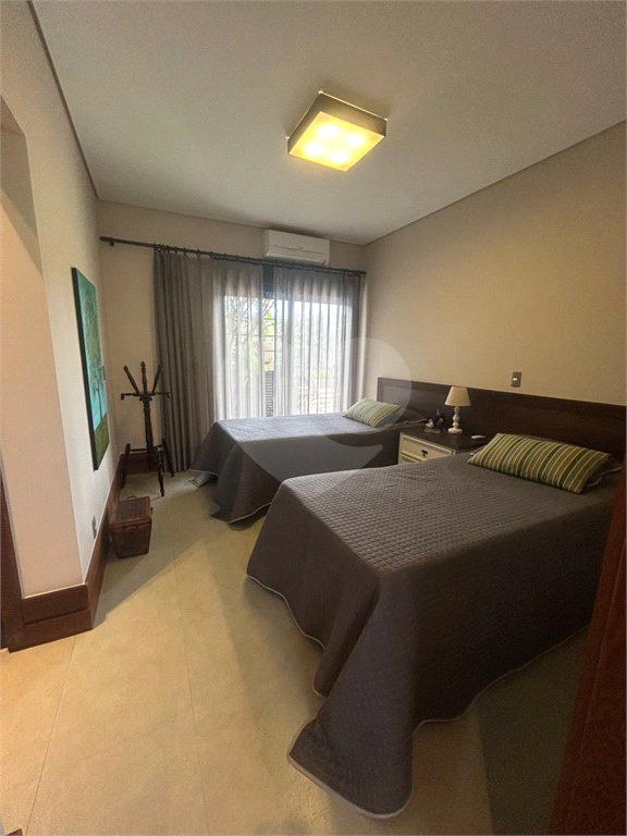 Casa à venda com 3 suítes no condomínio Campo de Toscana, Vinhedo - SP