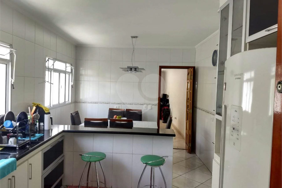 Sobrado à venda com 3 quartos, sendo 1 suíte,  em Jaçanã, São Paulo, SP