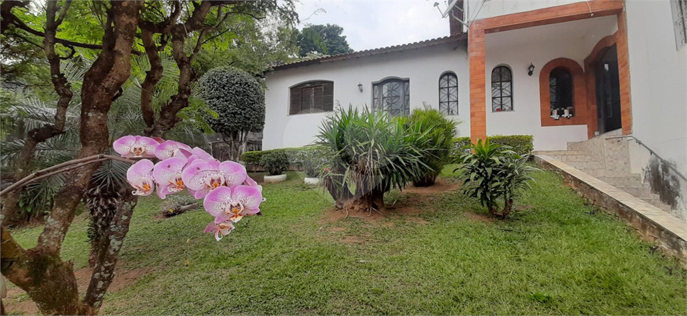 Casa à venda com 3 quartos, sendo 1 suíte, em Jaçanã, São Paulo, SP