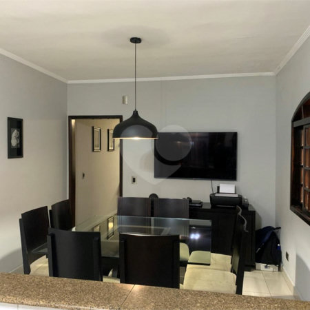 Casa à venda com 3 quartos, sendo 1 suíte, em Vila Fátima, Guarulhos, SP