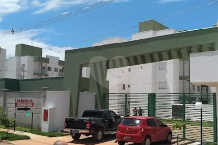 Apartamento à venda com 2 quartos no Centro-sul, Várzea Grande, MT