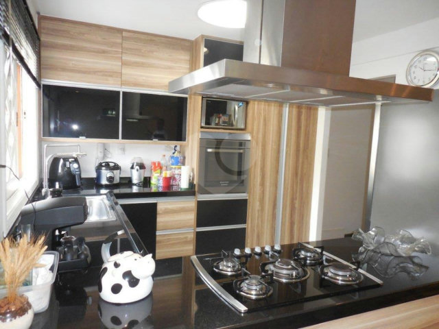 Casa à venda com 3 quartos, sendo 1 suíte,  no condomínio Residencial Morada do Horto, São Paulo - SP