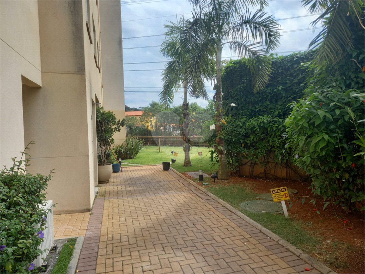 Apartamento à venda com 2 quartos em Jardim Taboão, São Paulo, SP