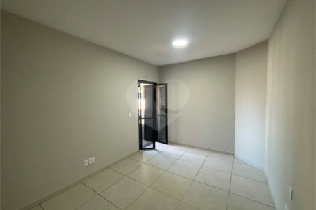Apartamento à venda com 3 quartos em Vila Virgínia, Jundiaí, SP