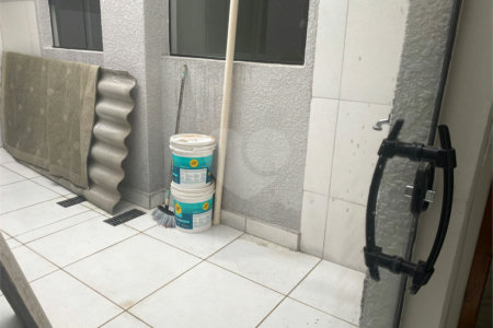 Casa de Vila à venda com 2 quartos em Jardim Santa Marta, Sorocaba, SP
