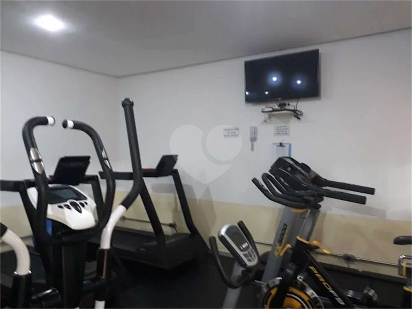 Apartamento à venda com 3 quartos, sendo 1 suíte,  em Tatuapé, São Paulo, SP