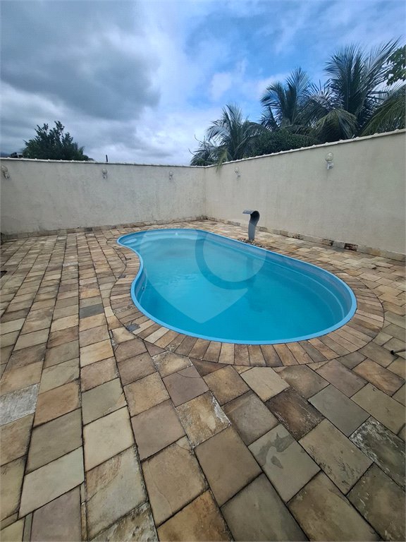 Casa à venda com 3 quartos, sendo 1 suíte, em Campo Grande, Rio de Janeiro, RJ