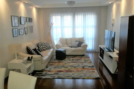 Apartamento à venda com 3 quartos, sendo 1 suíte, em Jardim Taboão, São Paulo, SP