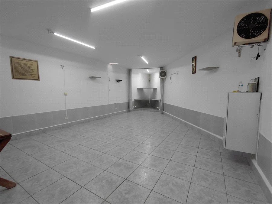Sobrado à venda com 3 quartos em Vila Romana, São Paulo, SP