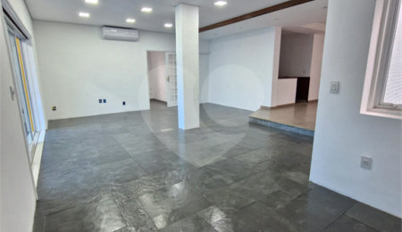 Casa à venda ou para alugar com 5 quartos, sendo 4 suítes,  em Santa Rosa, Vinhedo, SP