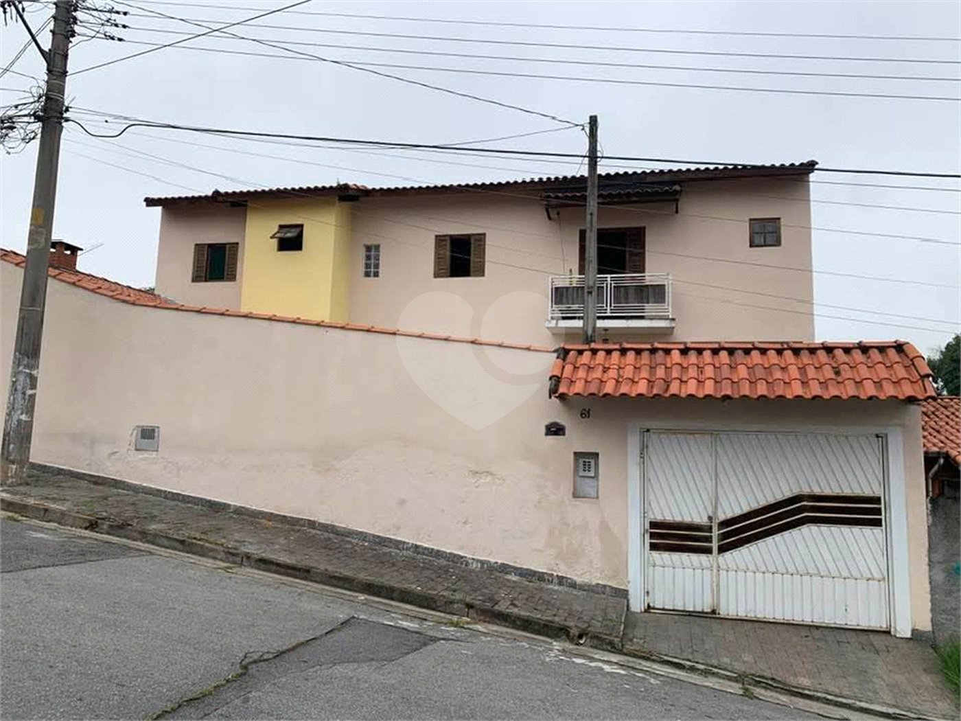 Sobrado à venda com 3 quartos, sendo 1 suíte, em Vila São Paulo, Mogi das Cruzes, SP