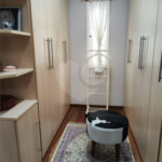 Sobrado à venda com 3 quartos, sendo 2 suítes, em Jardim Bonfiglioli, São Paulo, SP