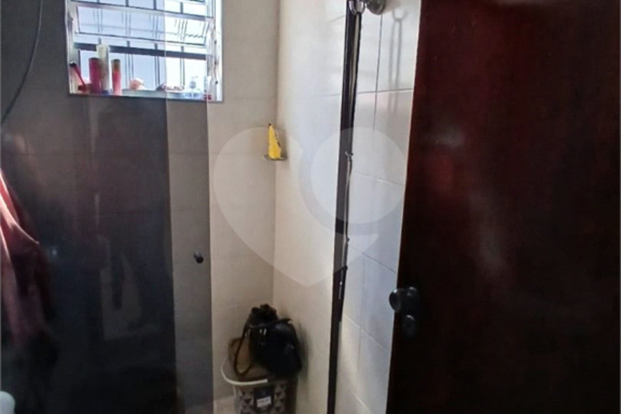Sobrado à venda com 4 quartos, sendo 2 suítes, em Vila Constança, São Paulo, SP