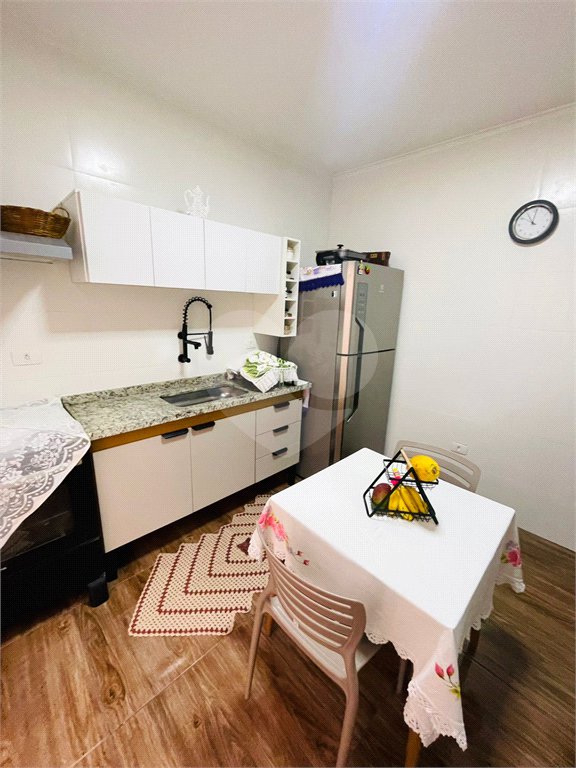 Casa à venda com 4 quartos, sendo 1 suíte,  em Jardim Stella, Santo André, SP