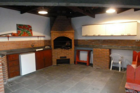 Casa Térrea à venda com 3 quartos, sendo 1 suíte,  em Caxingui, São Paulo, SP