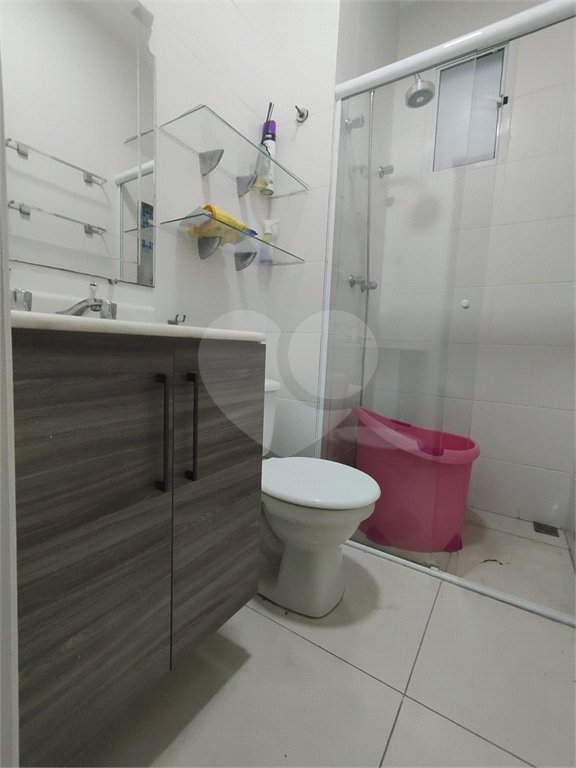 Casa à venda com 2 quartos, sendo 1 suíte, no condomínio Residencial Viva Vida, Cotia - SP