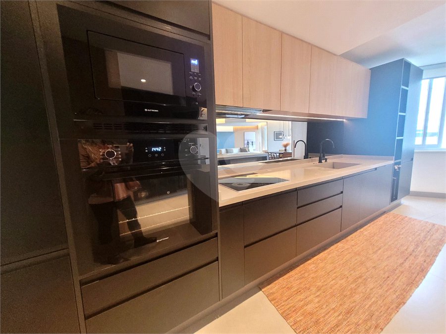 Apartamento à venda com 4 quartos, sendo 1 suíte,  em Ipanema, Rio de Janeiro, RJ