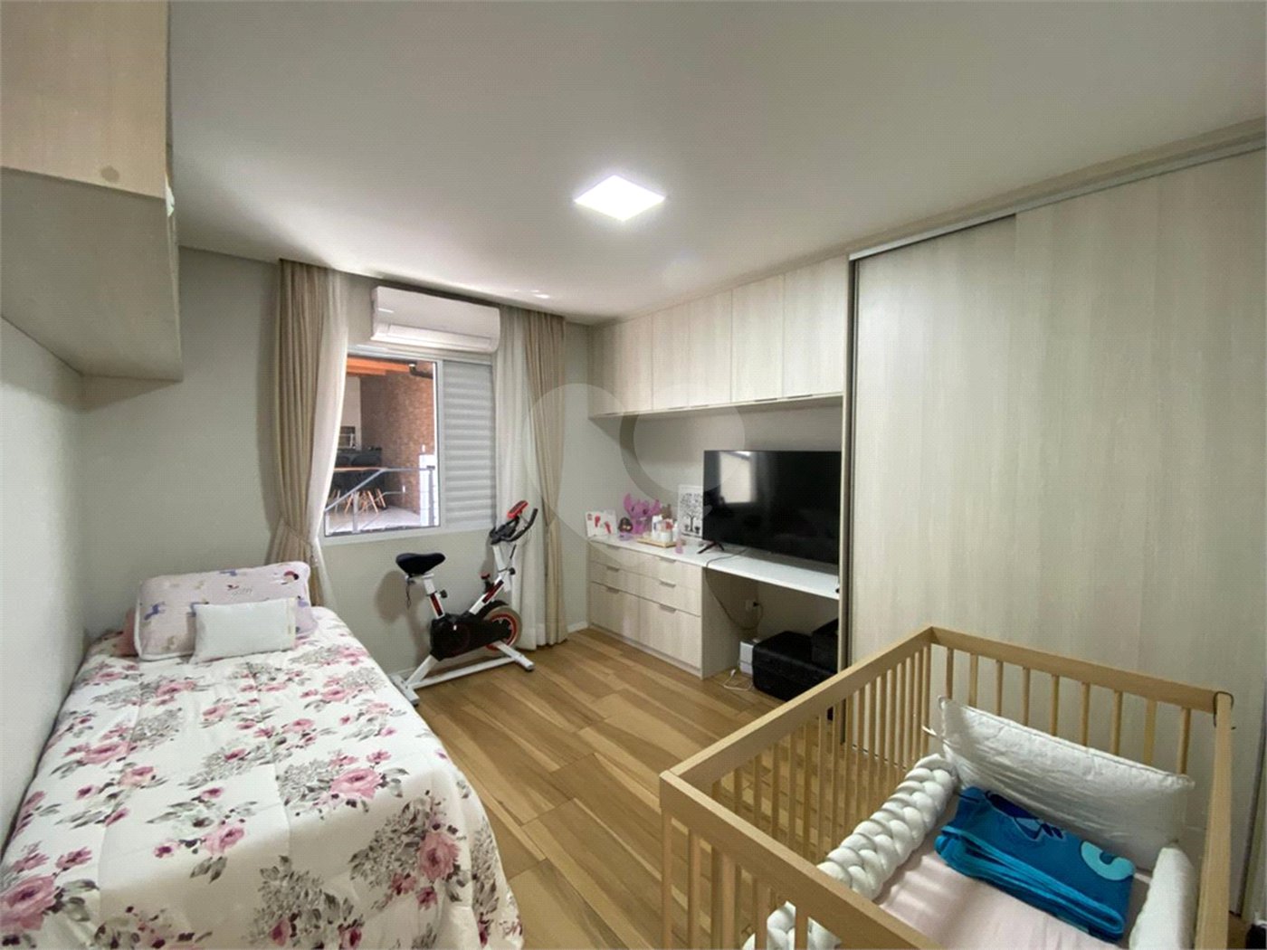 Sobrado à venda com 3 quartos, sendo 1 suíte,  em Vila Maria Alta, São Paulo, SP