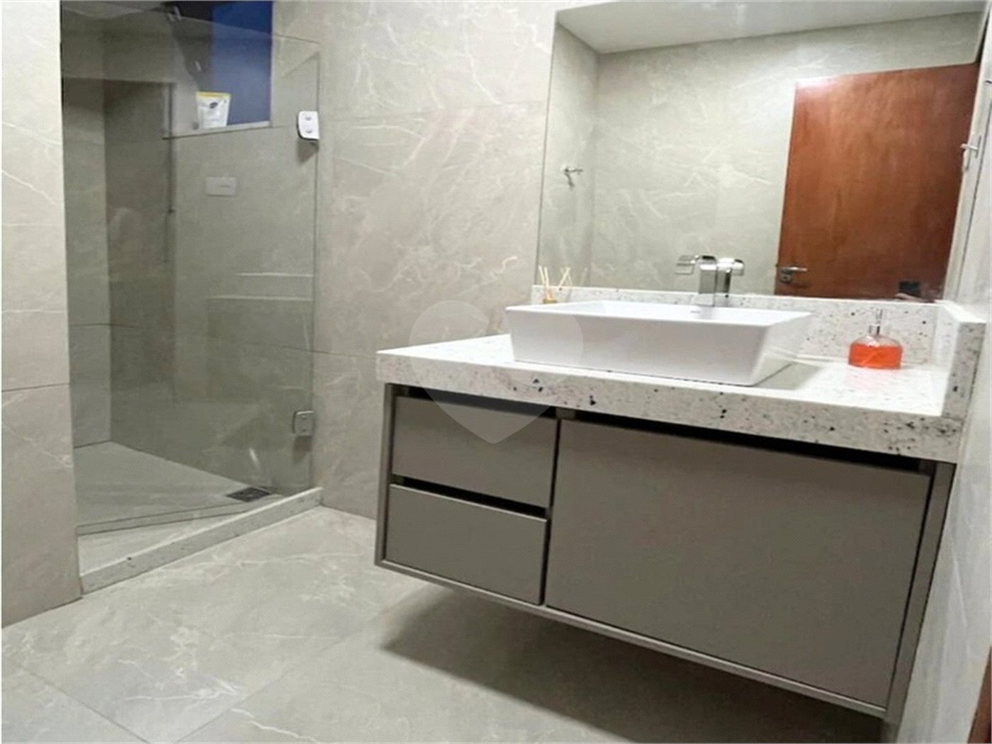 Apartamento à venda com 3 quartos, sendo 1 suíte, em Copacabana, Rio de Janeiro, RJ