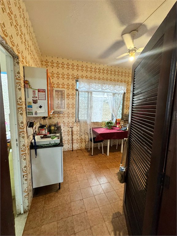 Casa à venda com 3 quartos em Santíssimo, Rio de Janeiro, RJ