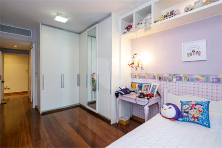 Casa Térrea à venda com 5 suítes em Alto da Boa Vista, São Paulo, SP