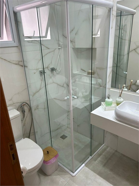 Sobrado à venda com 3 quartos, sendo 1 suíte, em Santa Teresinha, São Paulo, SP