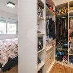 Apartamento à venda com 3 quartos, sendo 1 suíte, em Jardim Prudência, São Paulo, SP