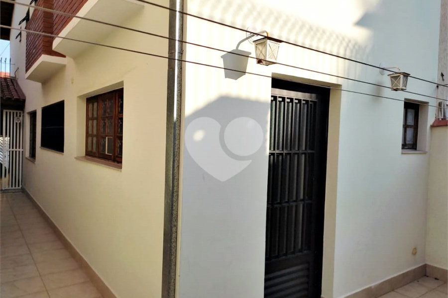 Sobrado à venda com 3 quartos, sendo 1 suíte,  em Vila Medeiros, São Paulo, SP