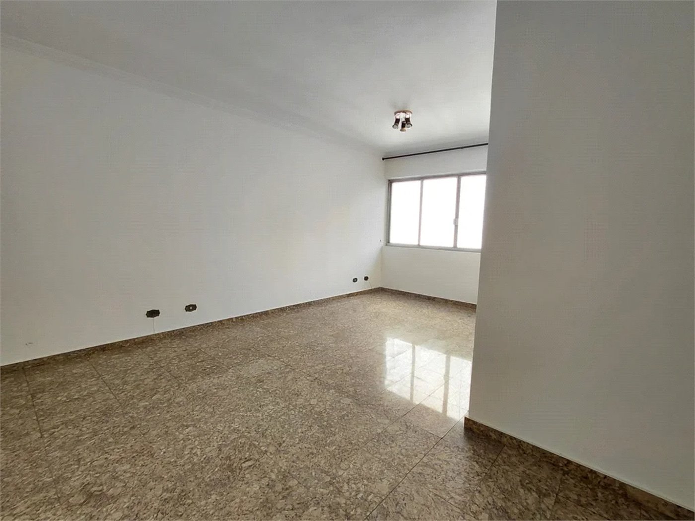 Apartamento à venda com 2 quartos, sendo 1 suíte,  em Água Branca, São Paulo, SP